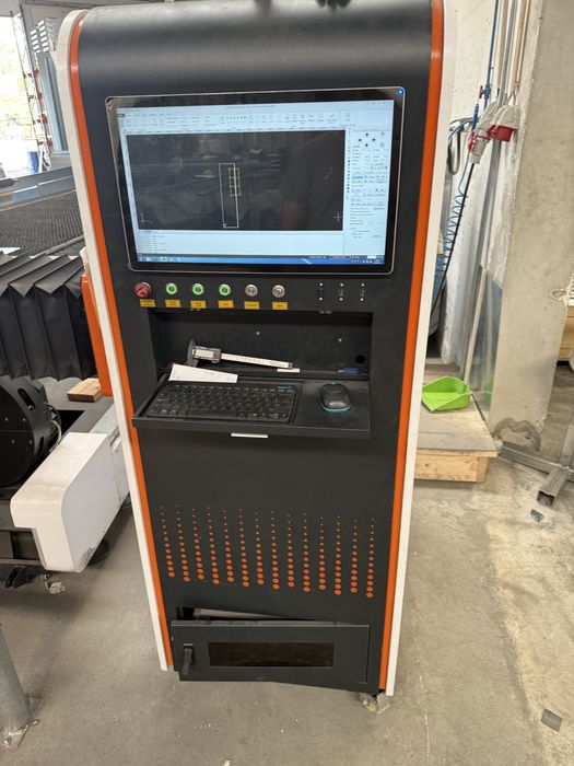Laser 3kw corte chapa e tubo