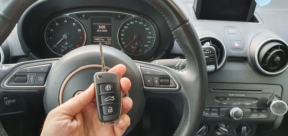 Programowanie i Dorabianie Kluczy Samochodowych