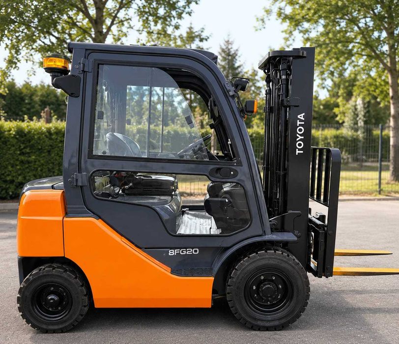 Wózek widłowy Toyota 8FG20H 2T, 2020 rok, diesel