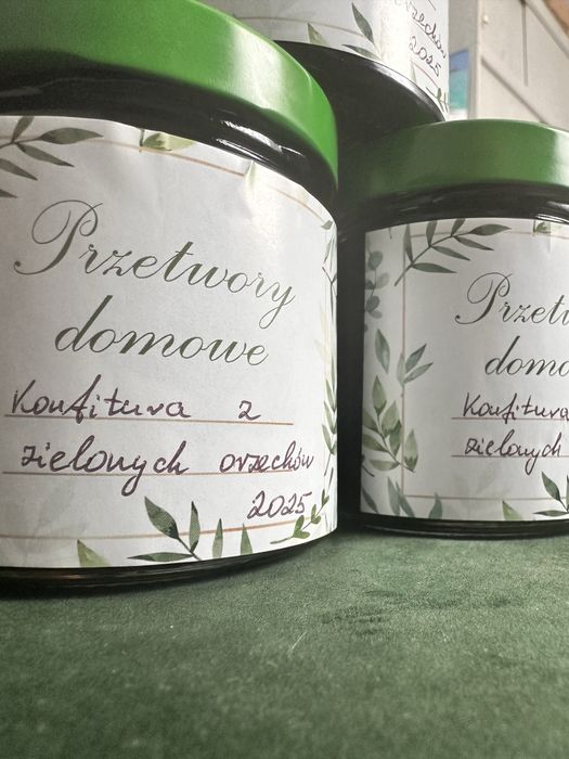 Konfitura z zielonych orzechów włoskich