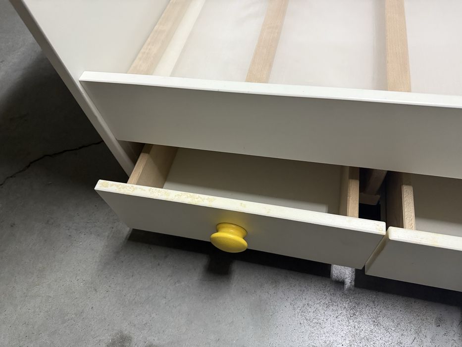 Berço com colchão ikea gonatt