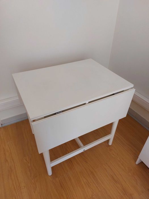 Foldable-Leaf Table IKEA + 4 Chairs64552771513730121