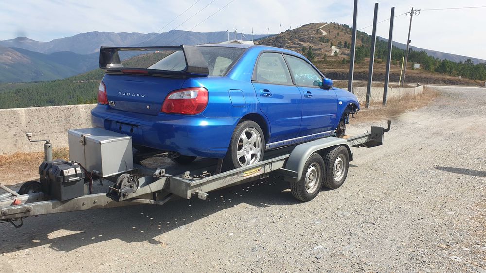 Transporte de Automóveis Carros / Serviço de Reboque