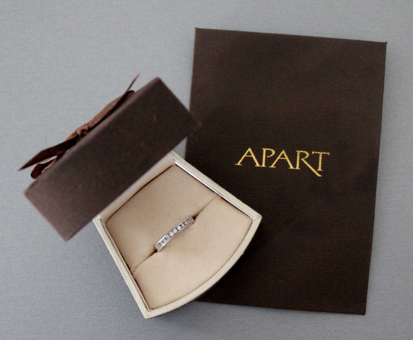 APART Pierścionek z brylantami brylant białe złoto zaręczynowy