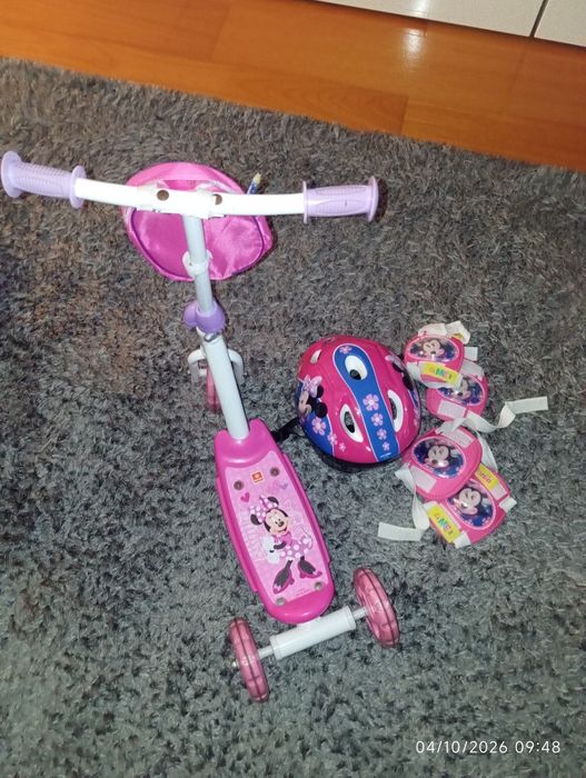 Trotinete Minnie com Proteções