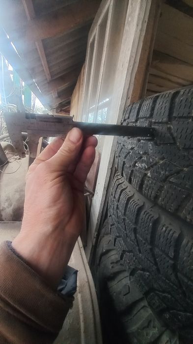 Автошина Резина 205)16 с nokian