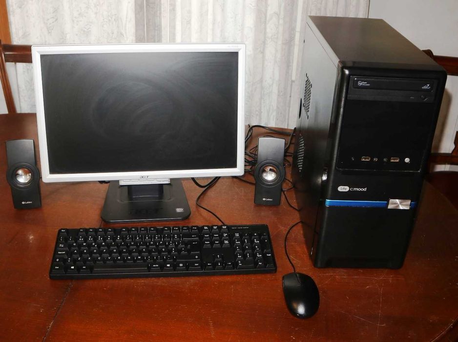 Torre desktop Intel Core 2 duo