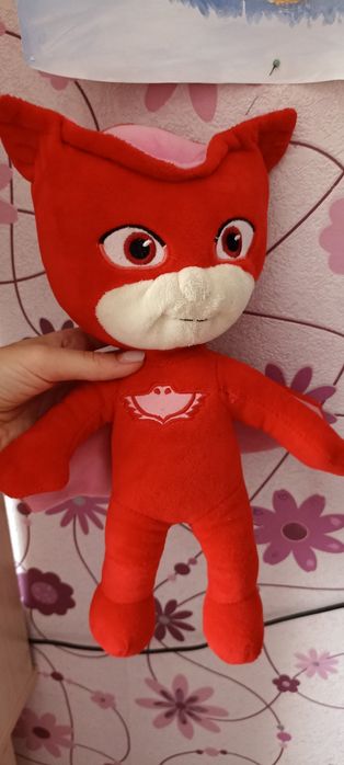 Алет, Алетт, герои в масках