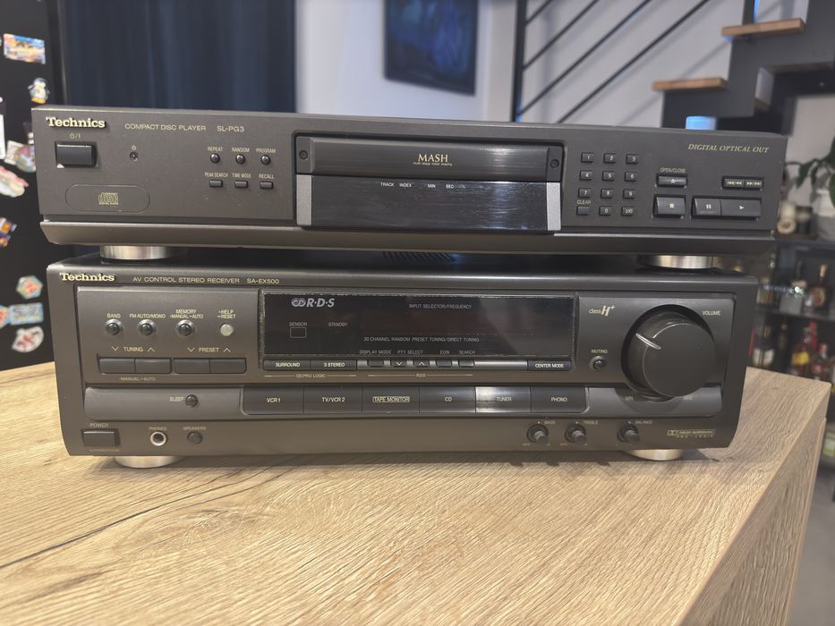 Amplituner i CD technics