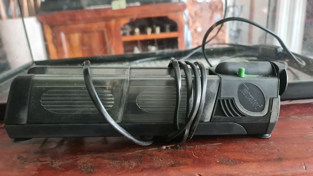 Aquário de 60L com luz