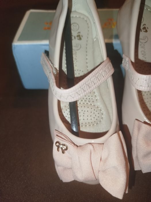 Sapatinho de menina n°23