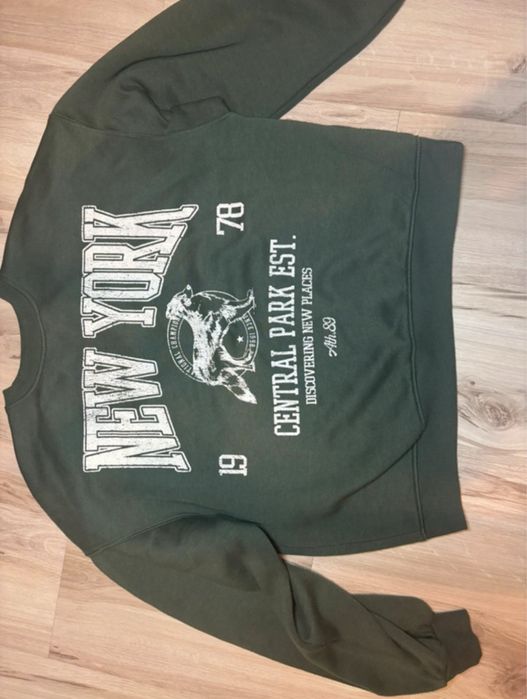 Bluza zielona bershka
