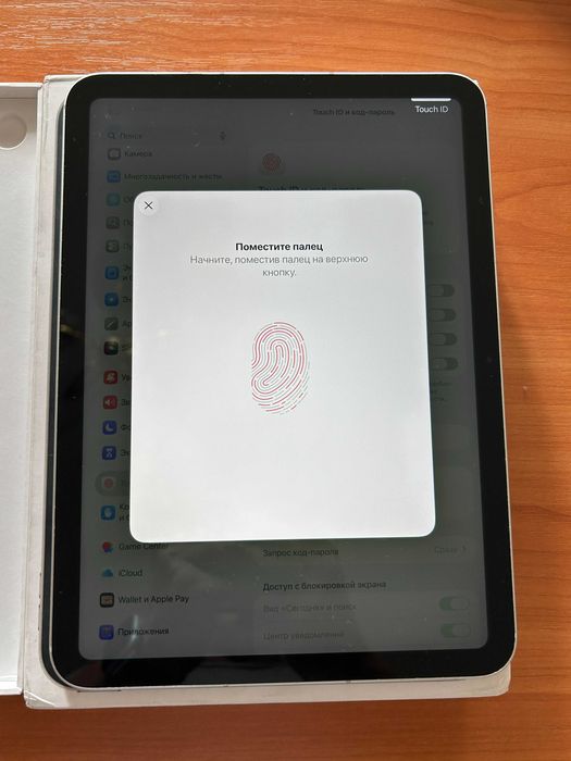 IPad 11 gen. Wi-Fi . 128 GB. Батарея 100%.