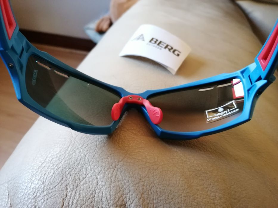 Óculos de sol Berg novos
