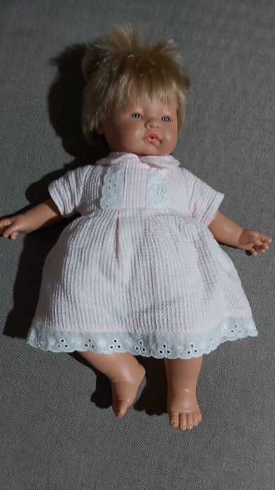 Lalka hiszpańska ze smoczkiem wysokość 40 cm