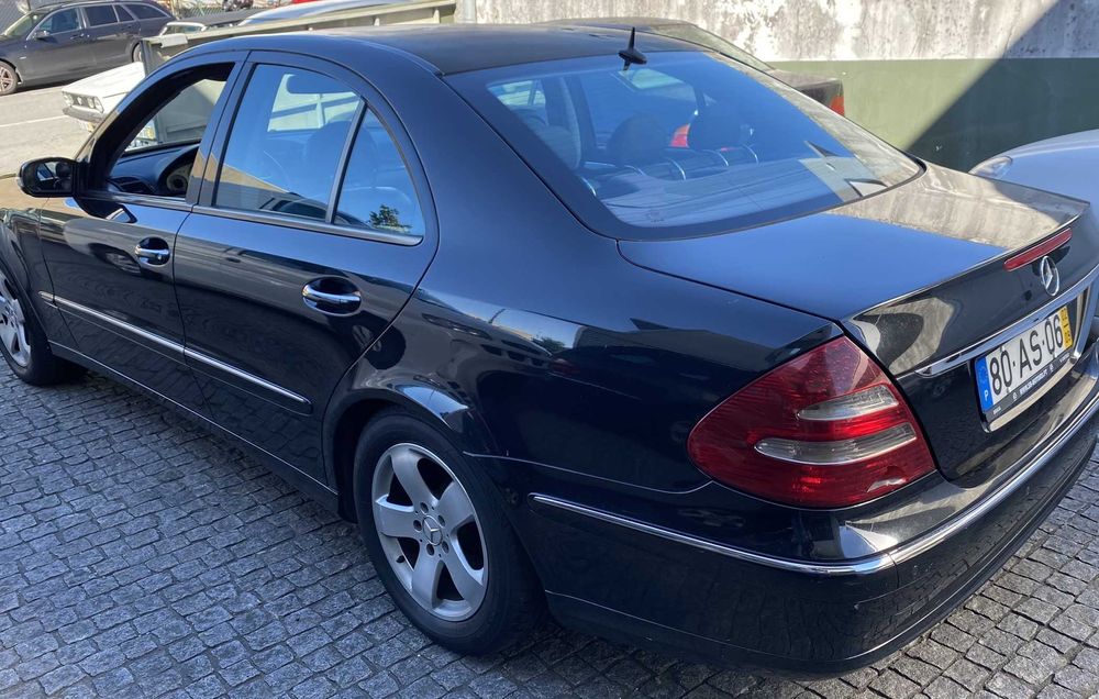 Mercedes-Benz e220 cdi avantgarde 150cv - caixa automática - diesel