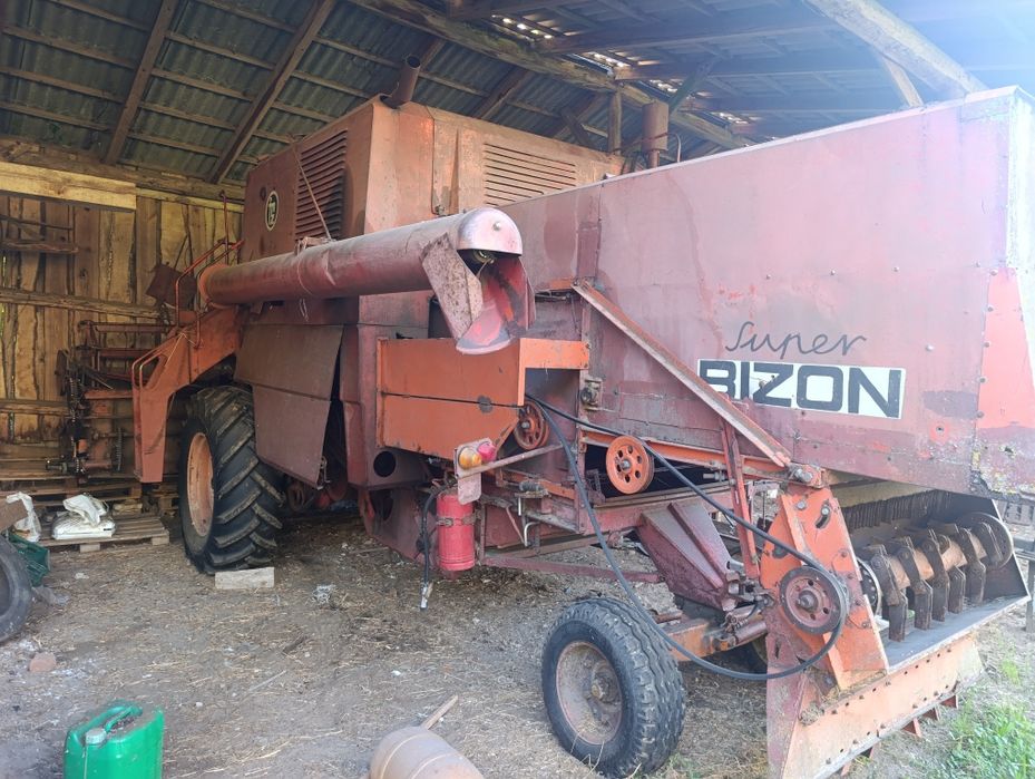 Sprzedam kombajn bizon