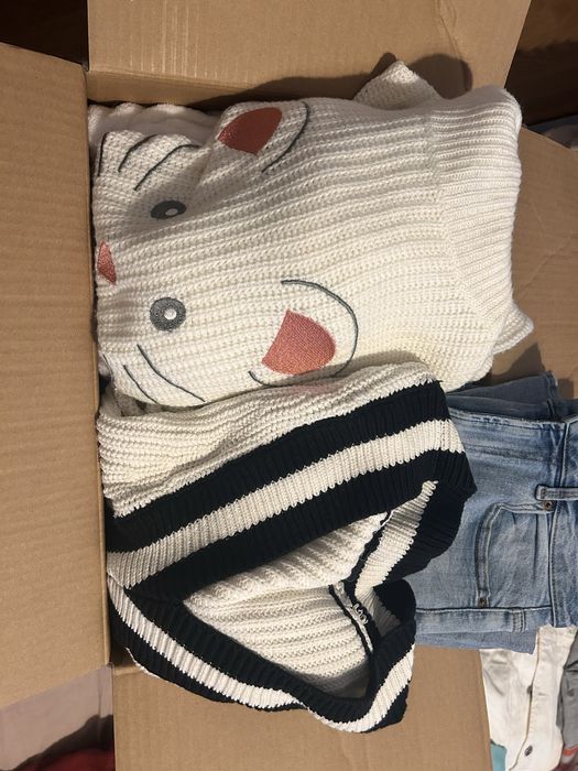 Lotao de roupas gigante