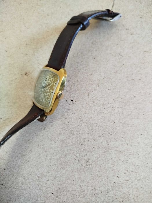 Roamer vintage kostka