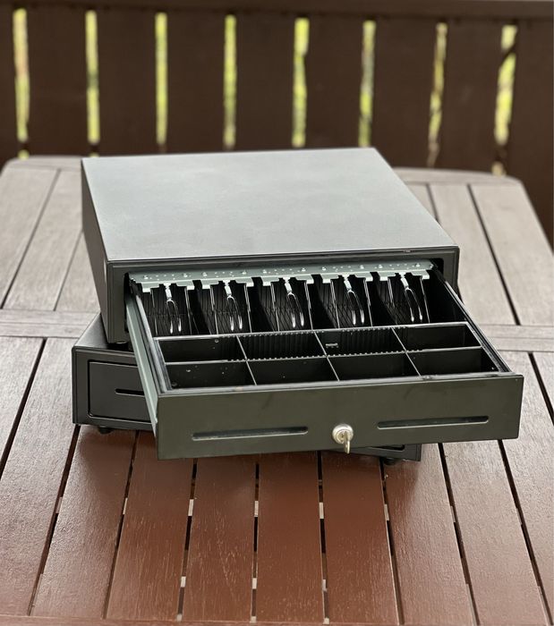 Грошова скринька