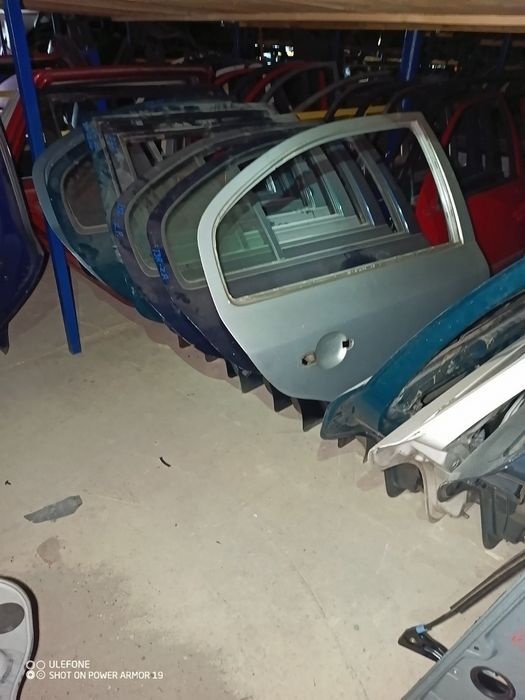 Двері Шкода Фабія 1. Двері Фабія 2.