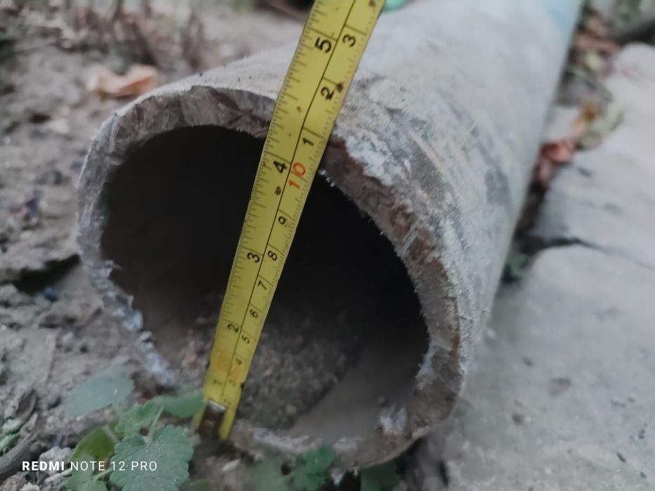 Труба азбестовая диаметр 100 мм.  Длина 4 метра