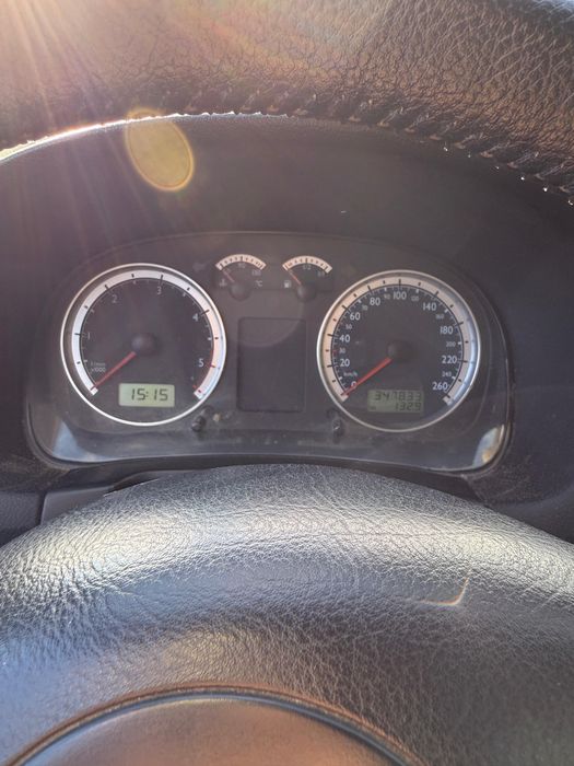 Volkswagen Bora 1.9 tdi — photo 4