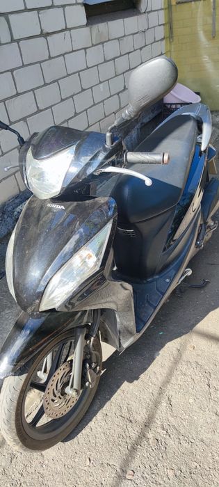 Скутер Honda Dio 110