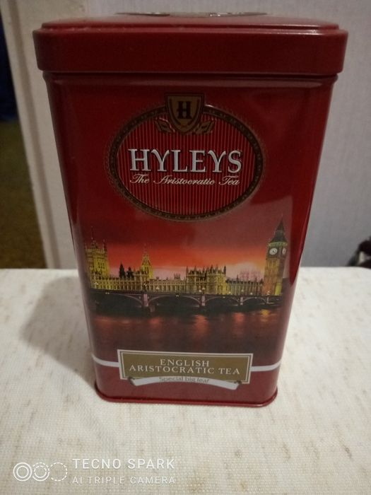 Коробка металева