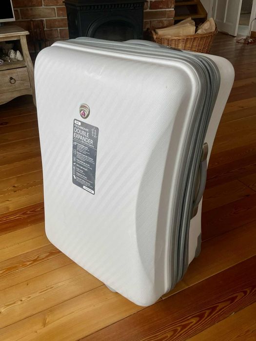 Walizka podróżna duża
