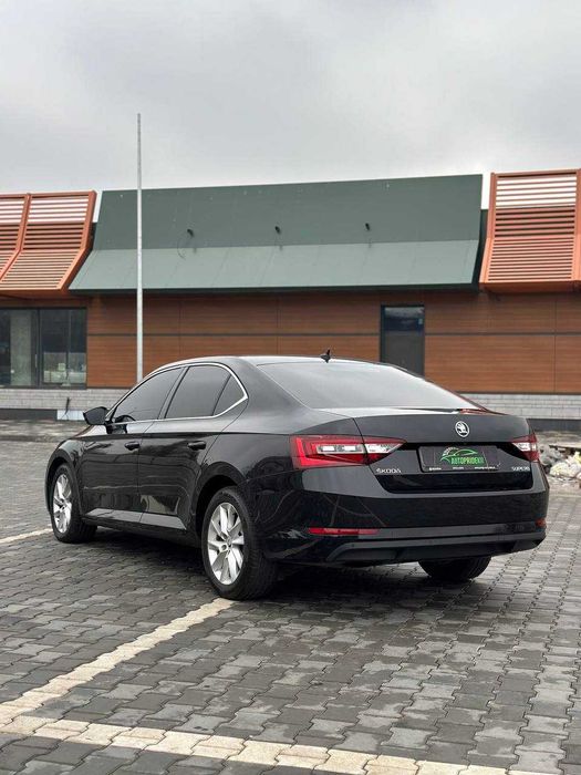 Skoda Superb 2016р. 2.0 дизель обмін [Перший внесок від 20%]
