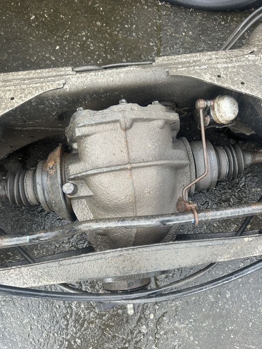 Mecânica traseira  mercedes w211 e270