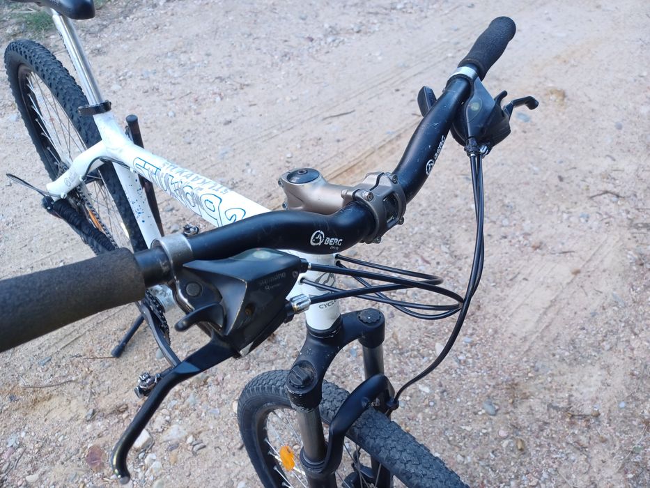 Bicicleta btt berg stuka 26