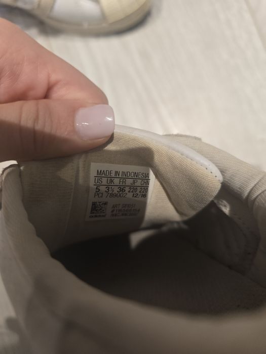 Ténis Adidas SuperStar