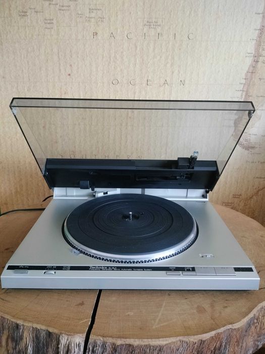 gramofon Technics SL-BL3