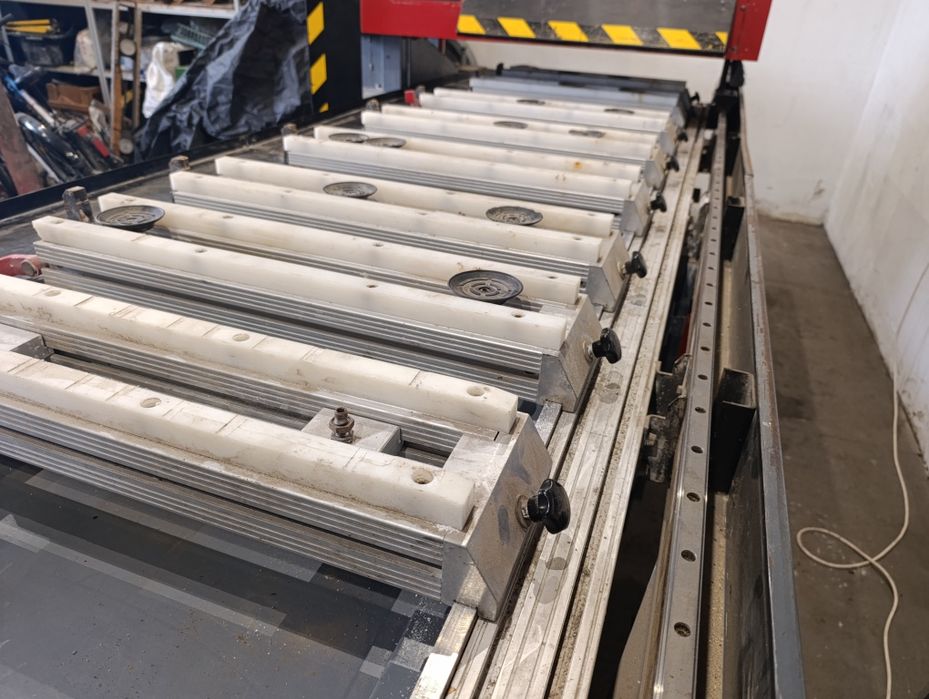 Maszyna -Frezarka CNC firmy EMCO.  DC 70