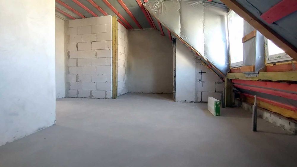 Простора 1-кімн. 63,8 кв.м. в малоповерховій новобудові ЖК Desna Park