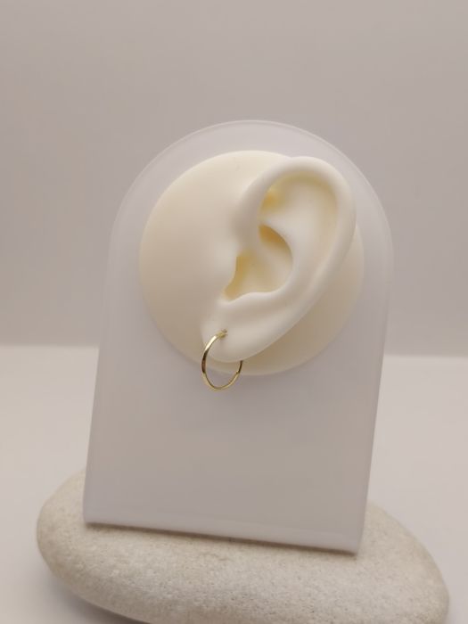 Złote kolczyki kółka