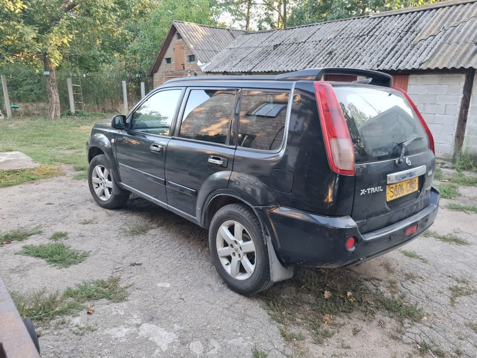 Нісан EXTREIL.2.2