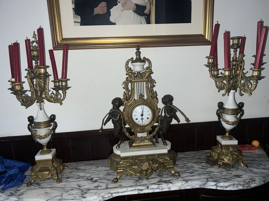 Castiçais em bronze