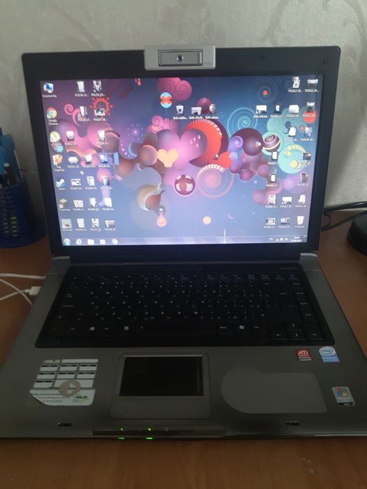 Продам ноут Asus.Доставка обмен.