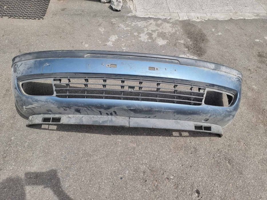 Бампер передній Opel Zafira A