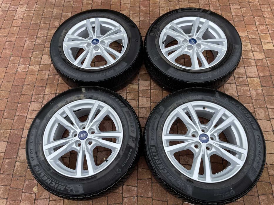 3582. Alufelgi 17" oryginalne Ford Galaxy S-max Kuga 7.5J ET55 5x108