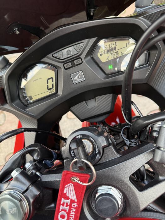 Honda CBR650F офіціал