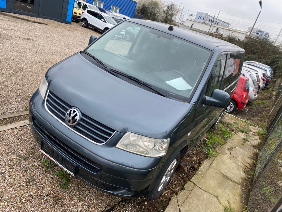 Volkswagen Multivan Т5 2.5 dti