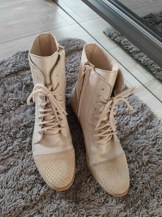 Botki trzewiki sztyblety skórzane