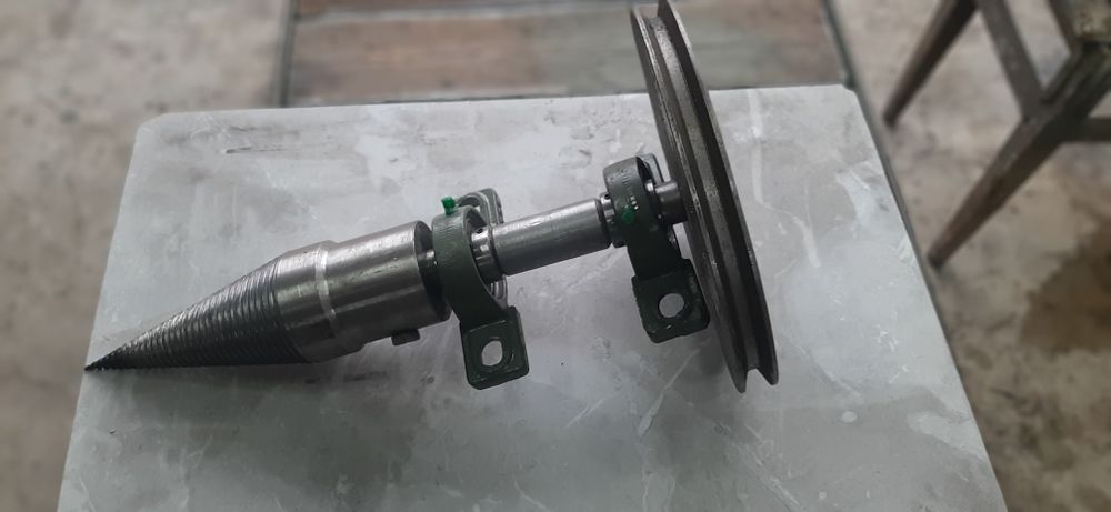 Продам готовый комплектдля дровокола