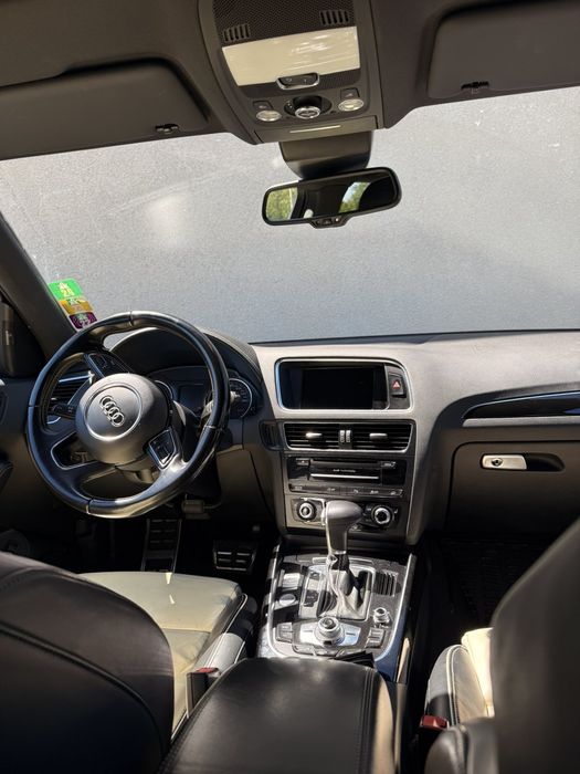 Повністю обслужений автомобіль з Нідерландів