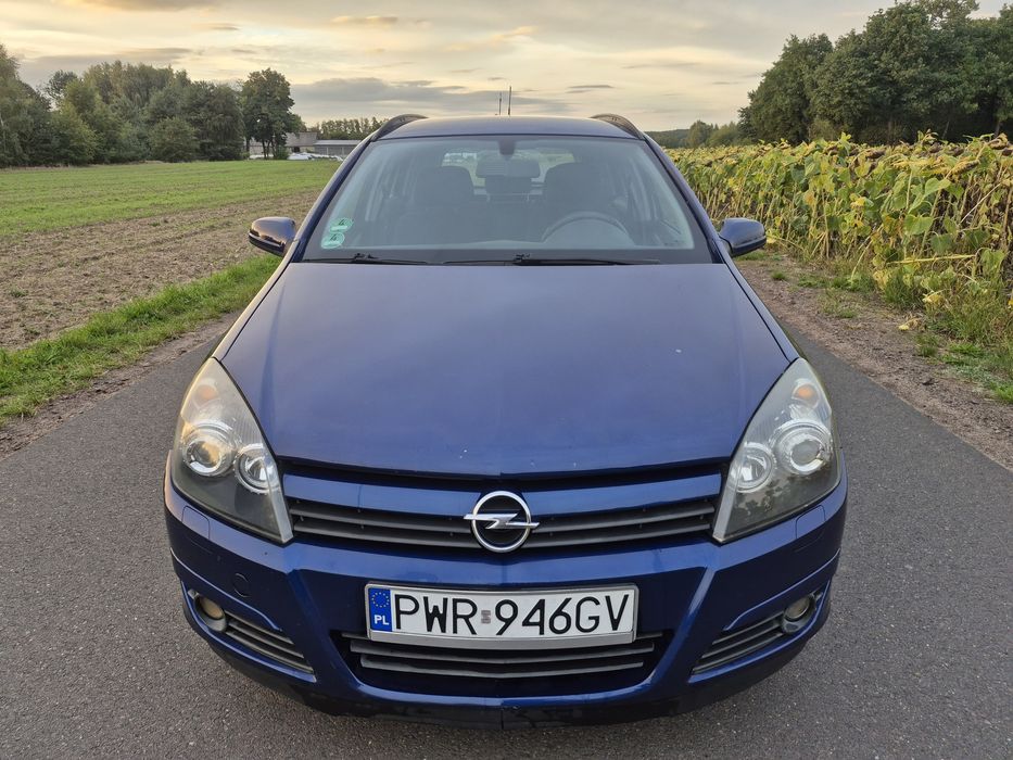 Opel astra h 1.6 benzyna 105km kombi manual hak