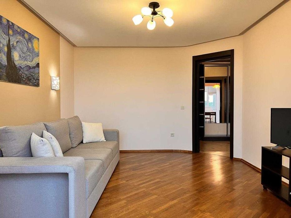 Продається квартира в спальному районі міста